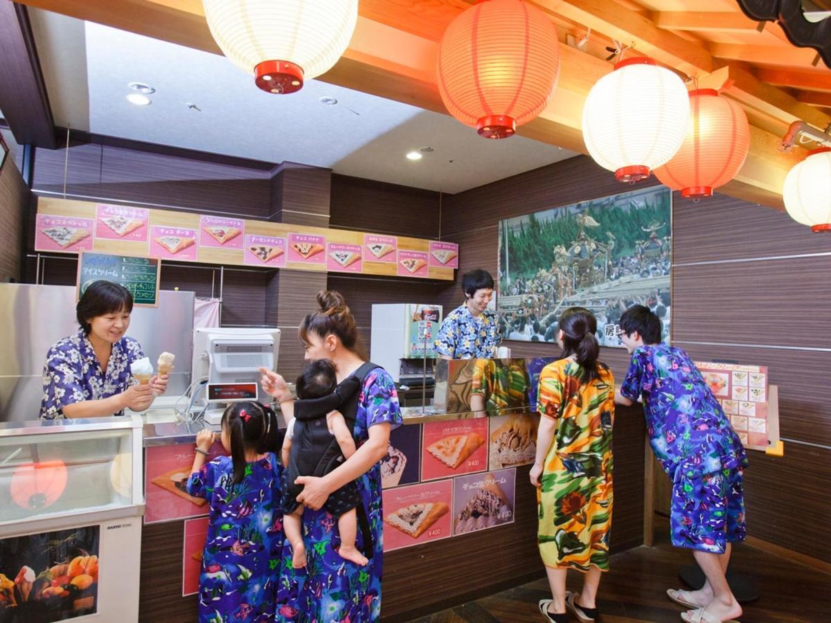 קיסראזו Ryugujo Spa Hotel Mikazuki Ryugutei מראה חיצוני תמונה